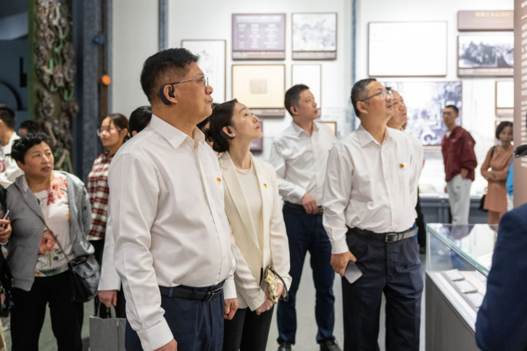 1009_170441_509.png 1009_170441_509.png