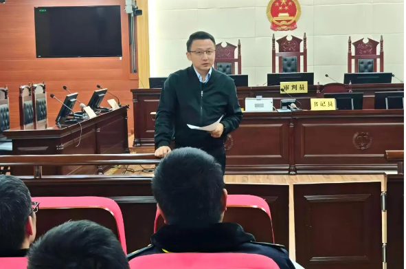 长征镇开展2026年行政诉讼出庭、旁听、讲评“三合一”活动