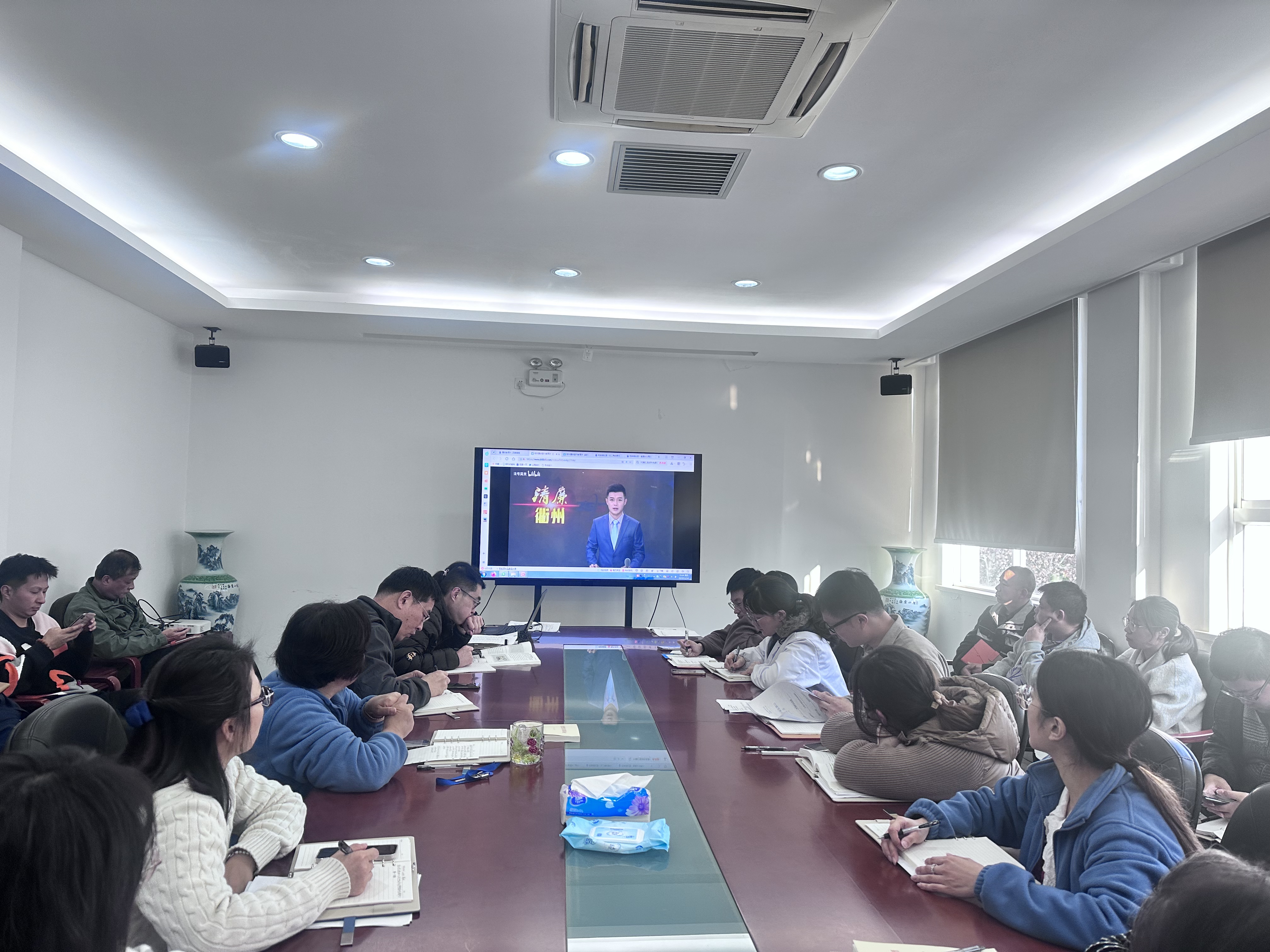 1220_081413_664.jpg 716eb136ab16850a9fce0a0f97efaaf.jpg