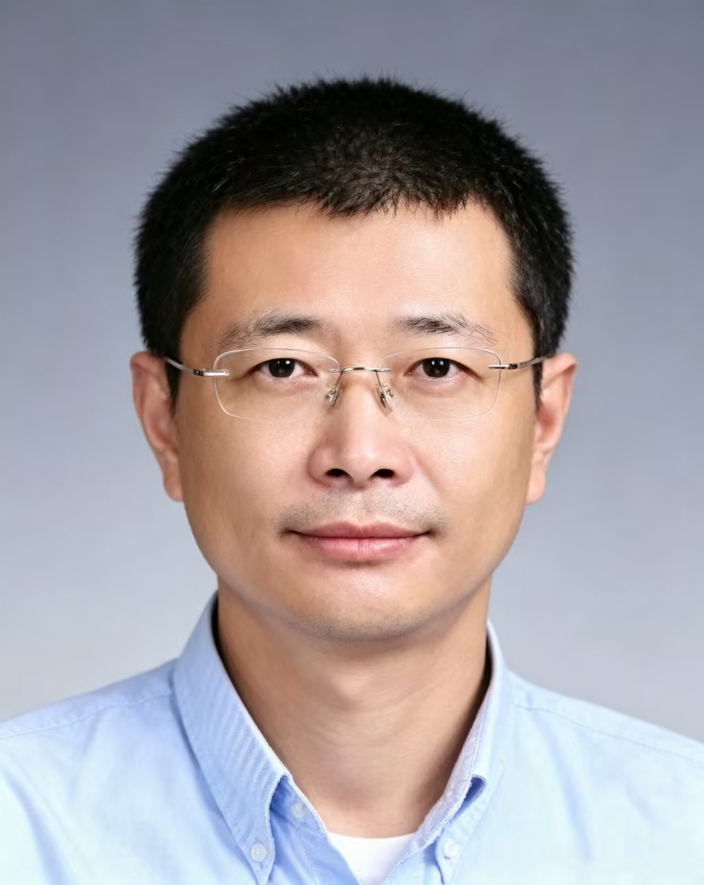 周崔军