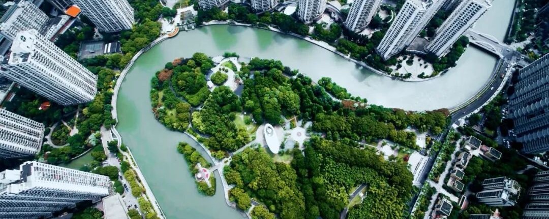 区生态环境局召开党组（扩大）会议 动员部署树立和践行正确政绩观学习教育