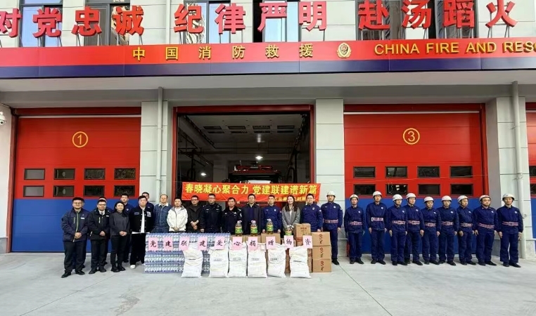 【石宝讲安全】致敬最美“火焰蓝”，共筑平安“防火墙” 石泉这场消防安全共建活动“走新”更“走心”