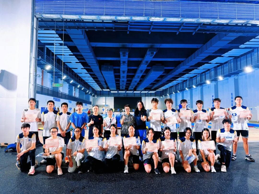 关怀添干劲，冲刺市运燃战意——区体育局慰问暑期集训健儿