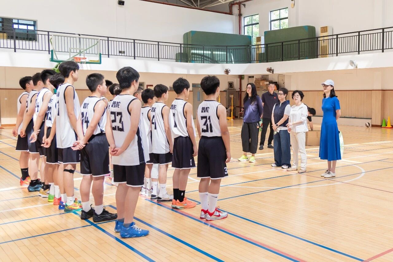 清凉送一线，关怀鼓士气——普陀健儿暑期集训正酣