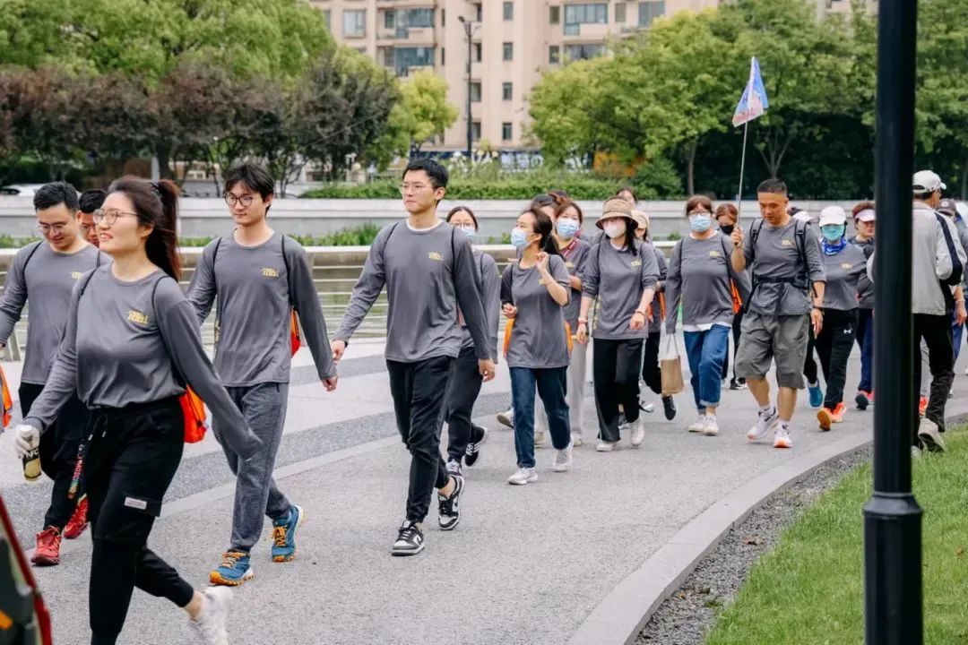 0522_160211_503.jpg 6.2.jpg