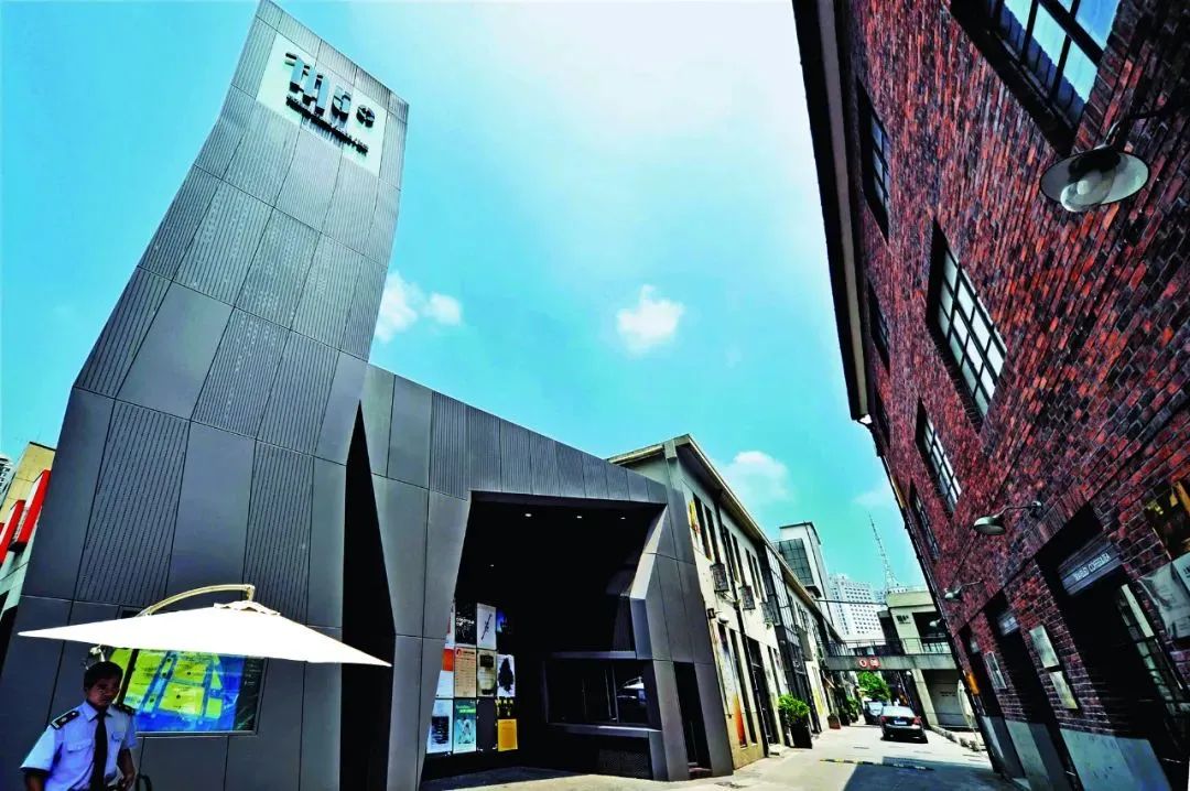 0522_160311_372.jpg 8.jpg