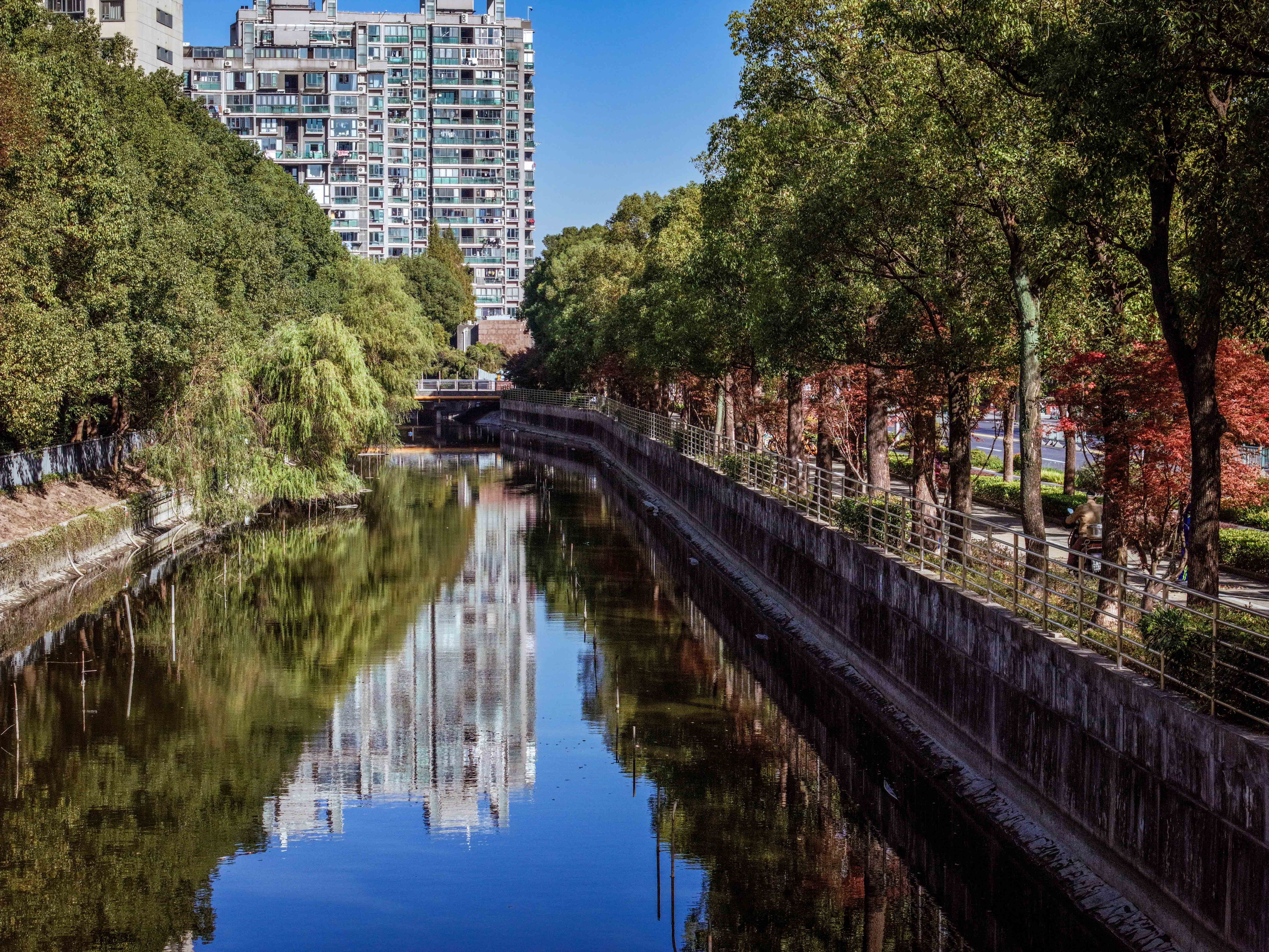万里城滨水活力带