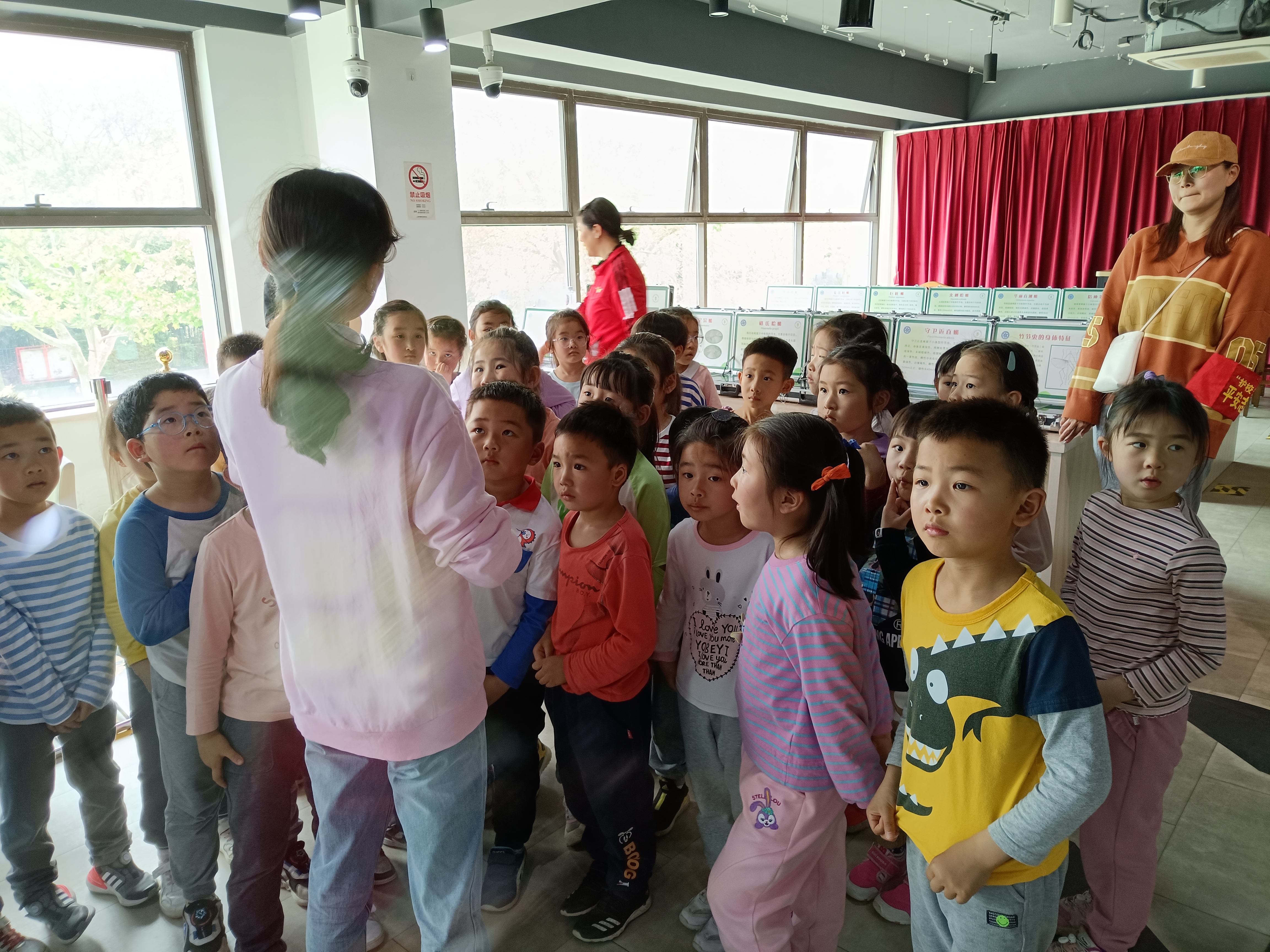 0425_160333_828.jpg 0425_160333_828.jpg