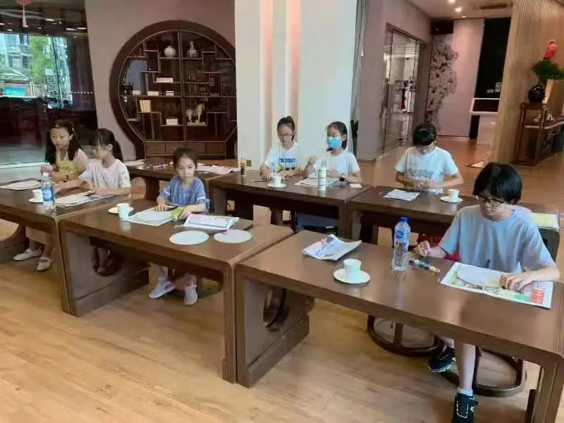 0726_142526_934.jpg 0726_142526_934.jpg