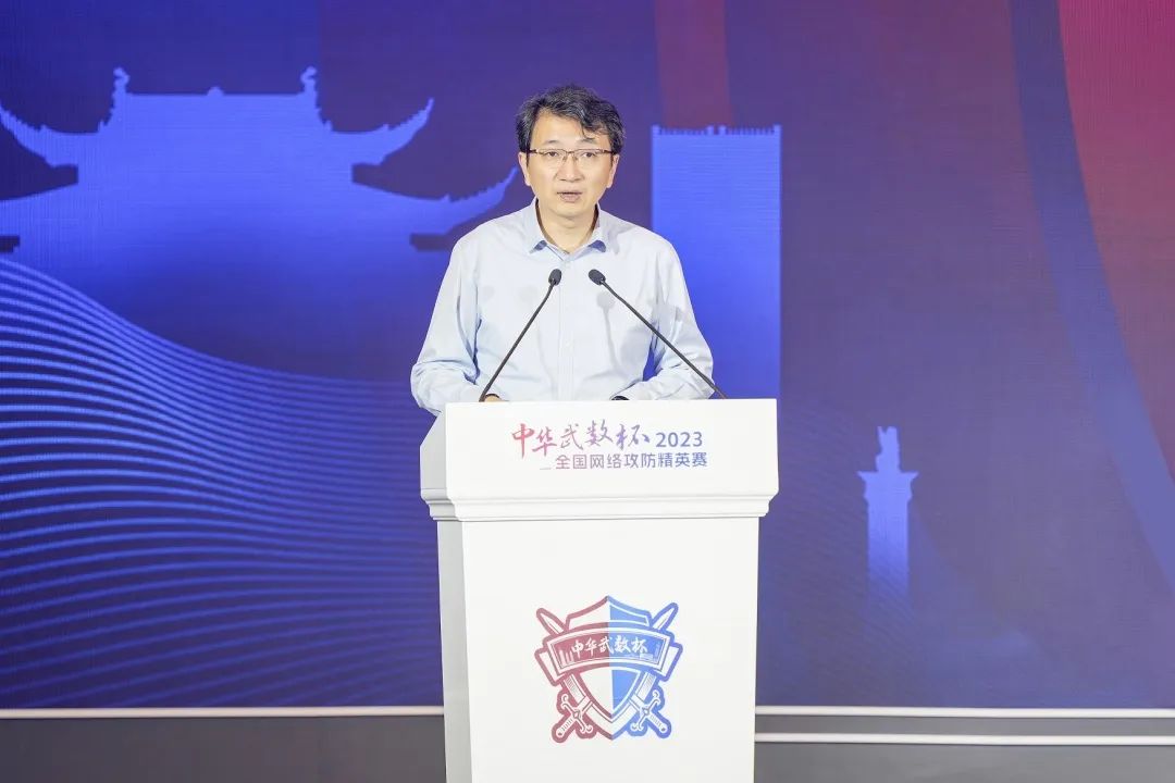 1018_124428_841.jpg 1018_124428_841.jpg