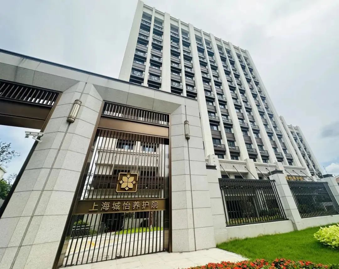 1205_102731_300.jpg 1205_102731_300.jpg