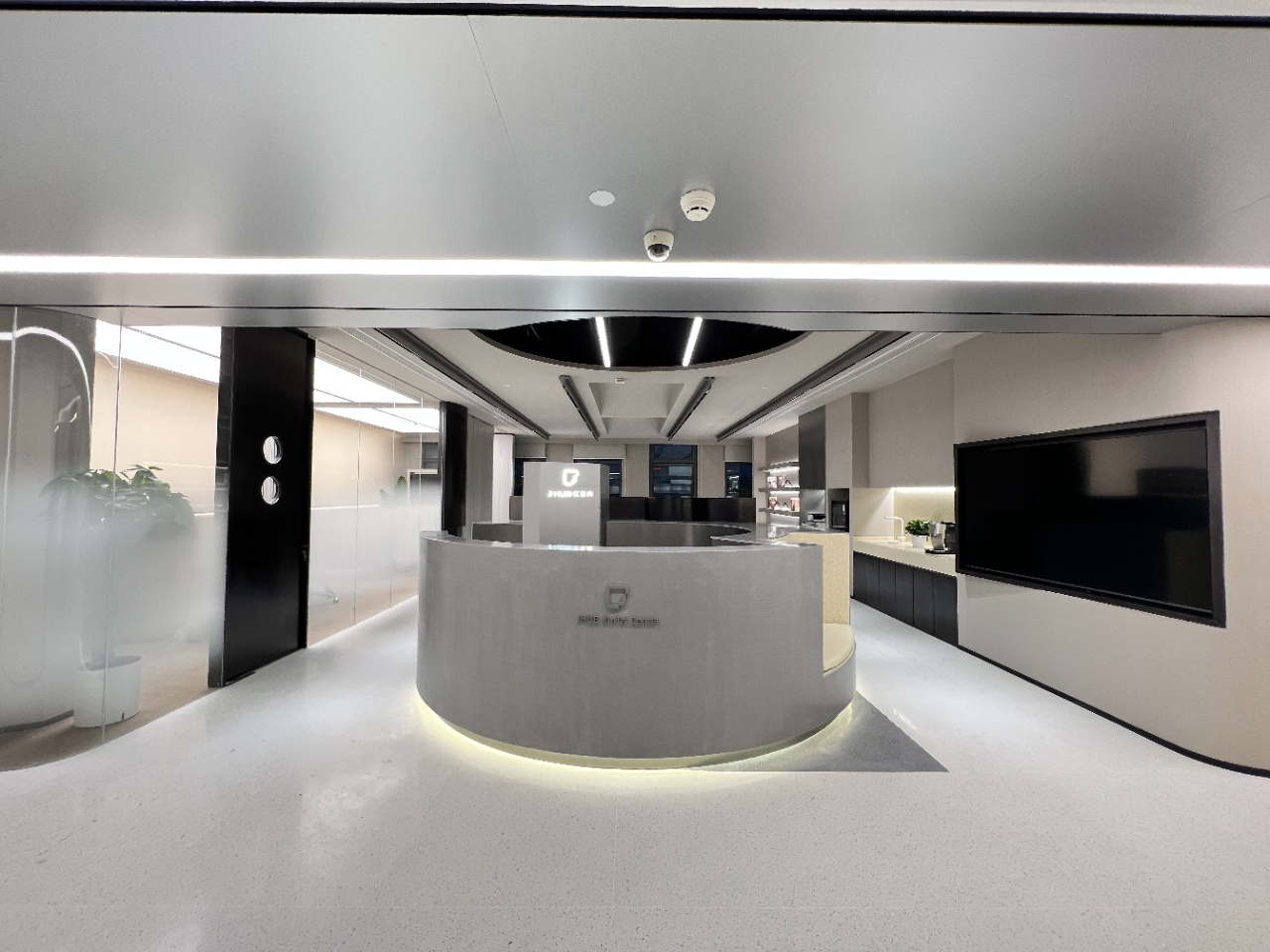 J-Tech Hub