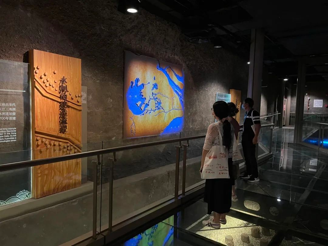 0920_102936_992.jpg 640 (3).jpg