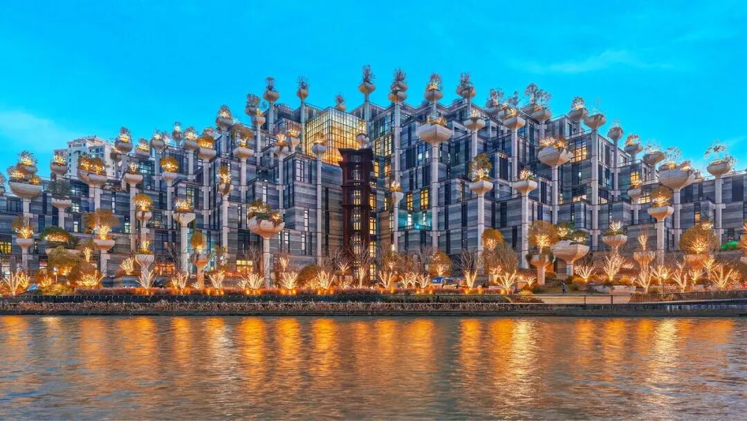 半马苏河马年潮玩攻略：新春集市、快闪、艺术展全放送！还有沿沪宁城市游客专享8折！